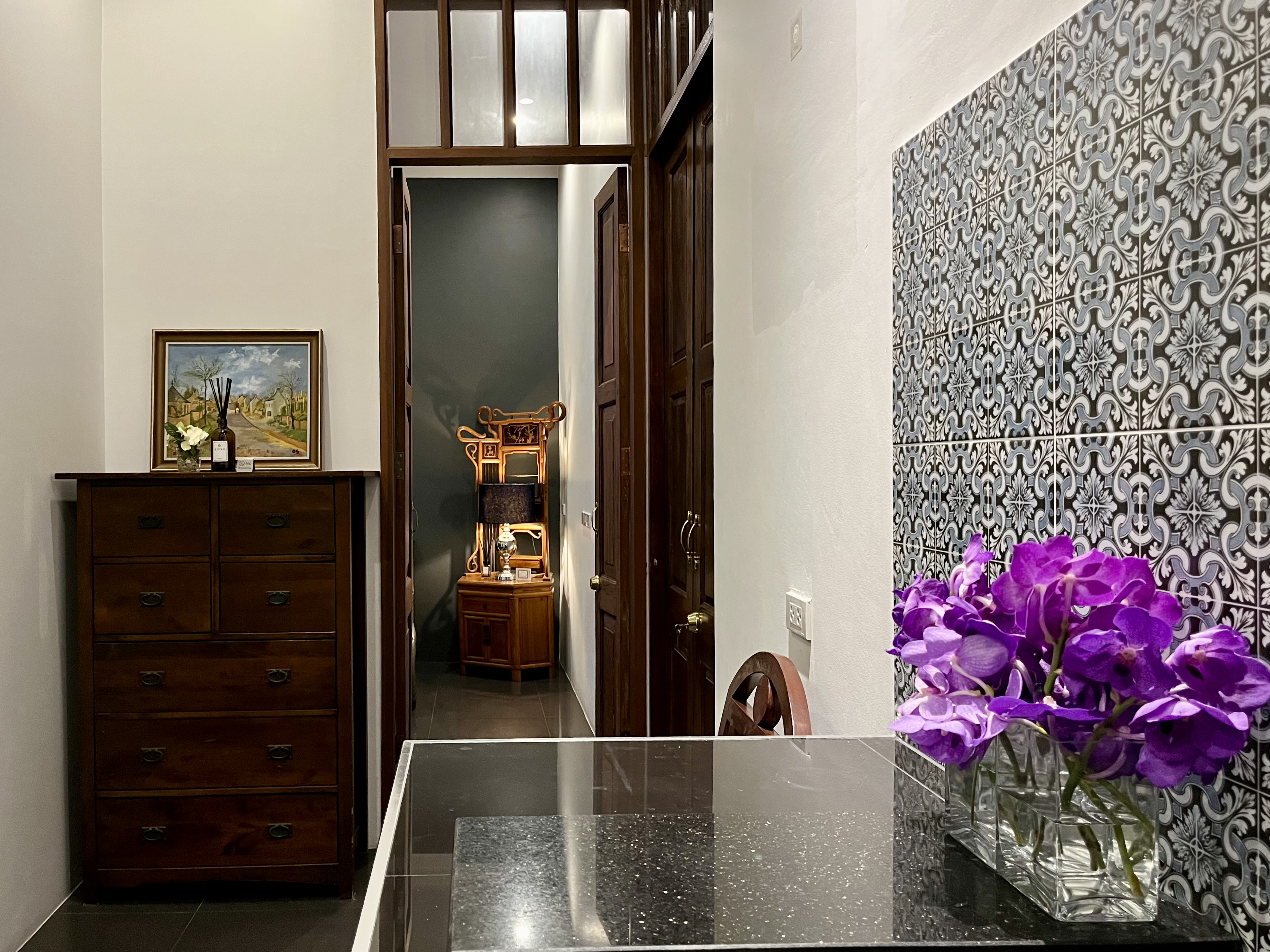 Mountain Suite - Image 10